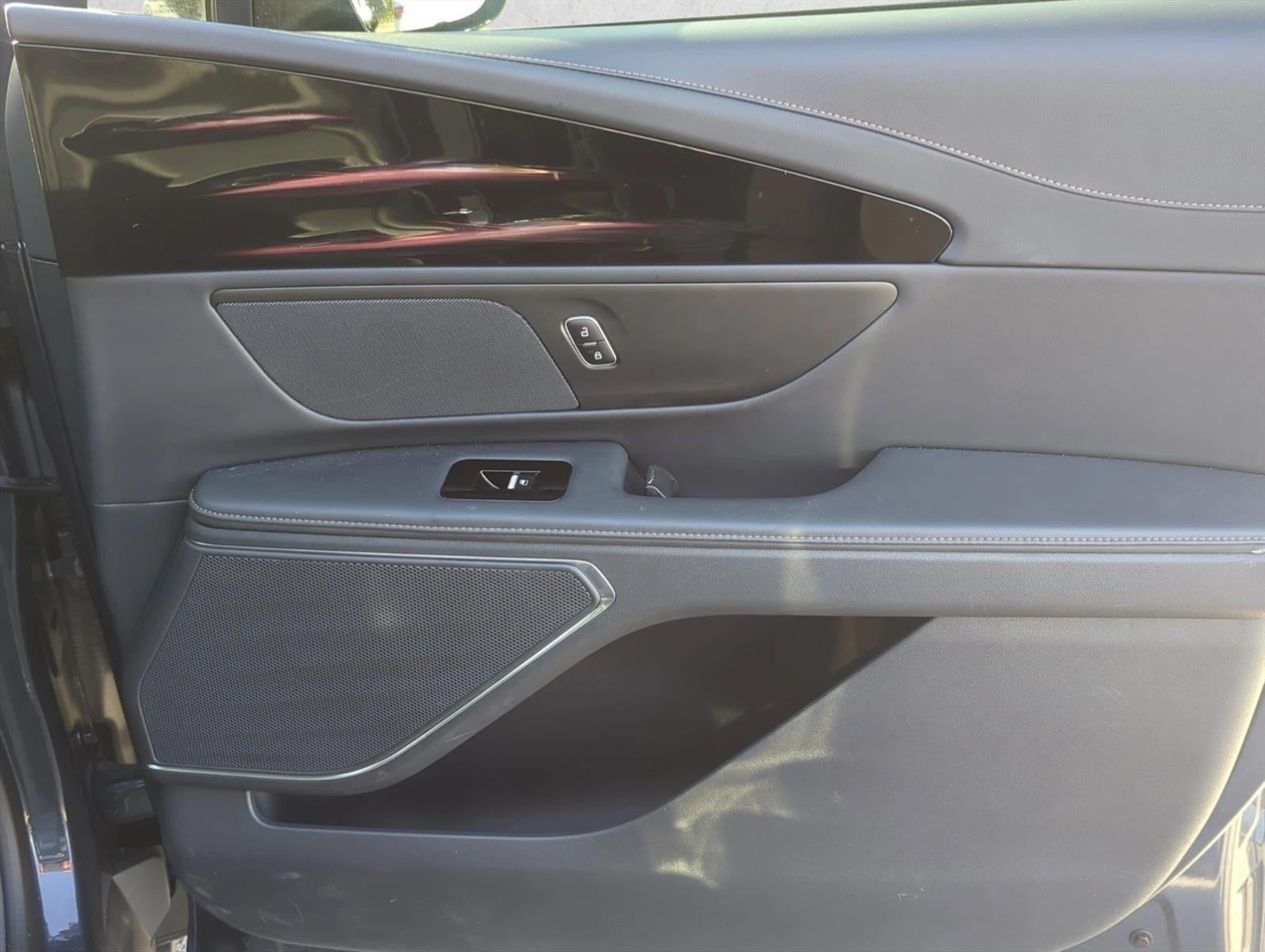 2024 Lincoln Nautilus Premiere AWD