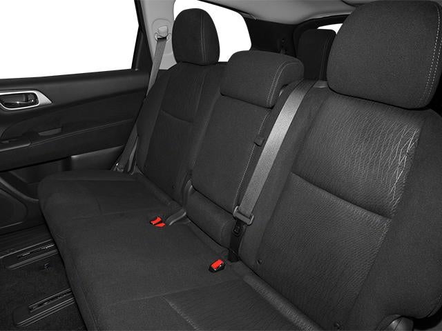 2013 Nissan Pathfinder 2WD 4dr Platinum