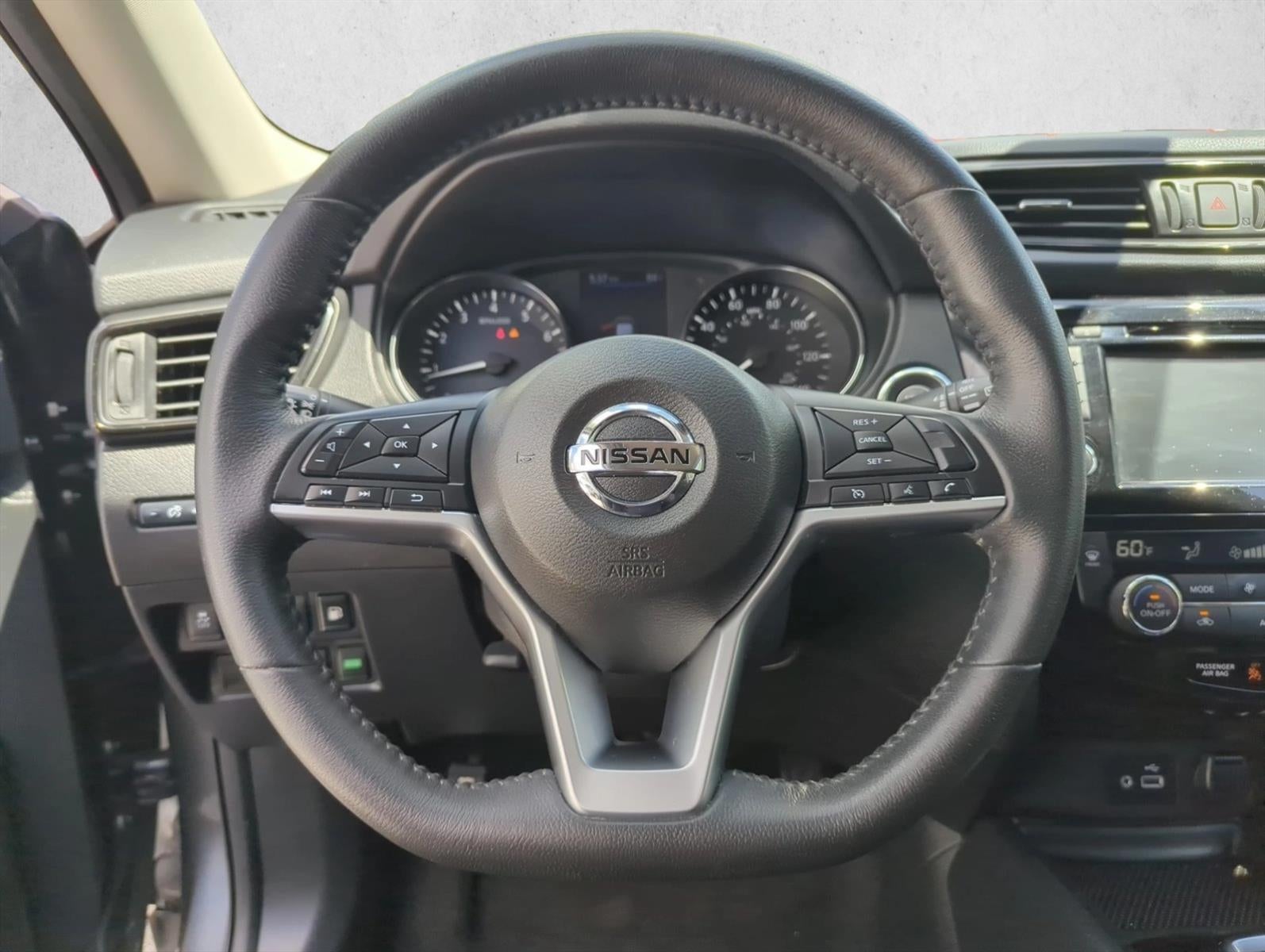2020 Nissan Rogue FWD SV