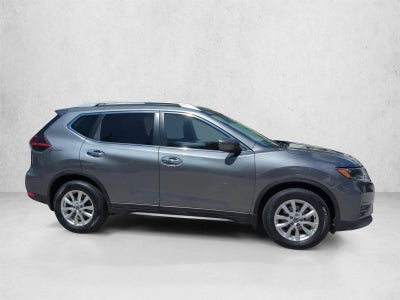 2020 Nissan Rogue FWD SV