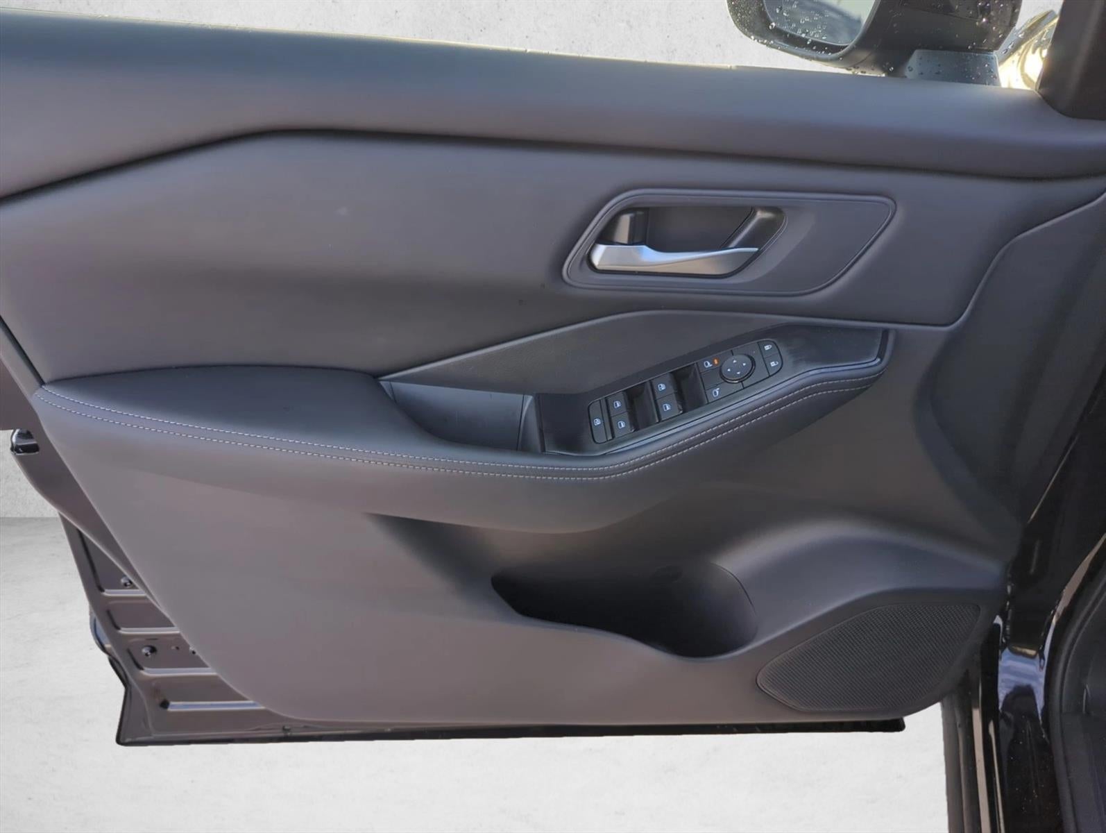 2026 Nissan Rogue 2026.5 FWD SV
