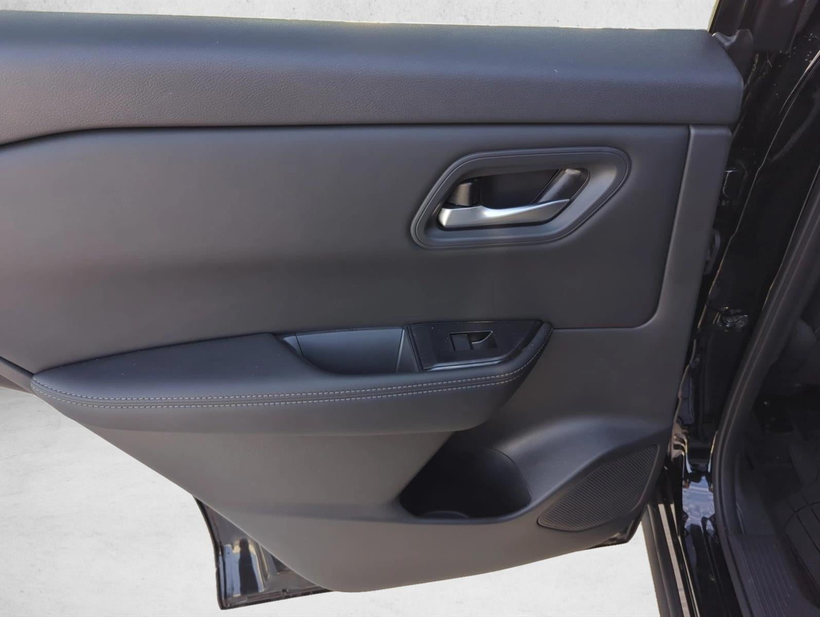 2026 Nissan Rogue 2026.5 FWD SV