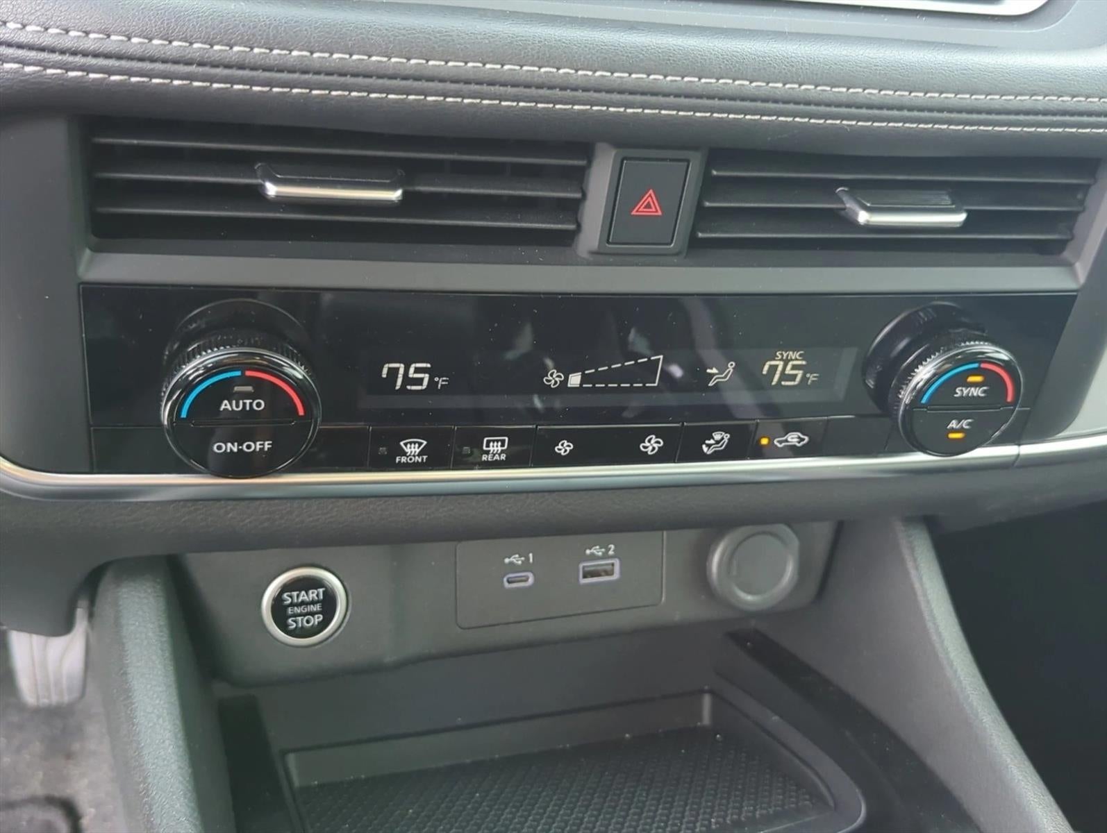 2023 Nissan Rogue FWD SV