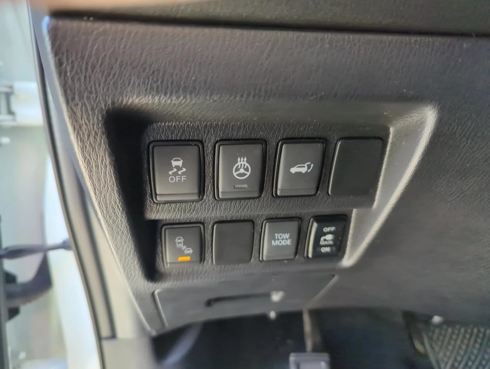 2018 Nissan Pathfinder 4x4 SL