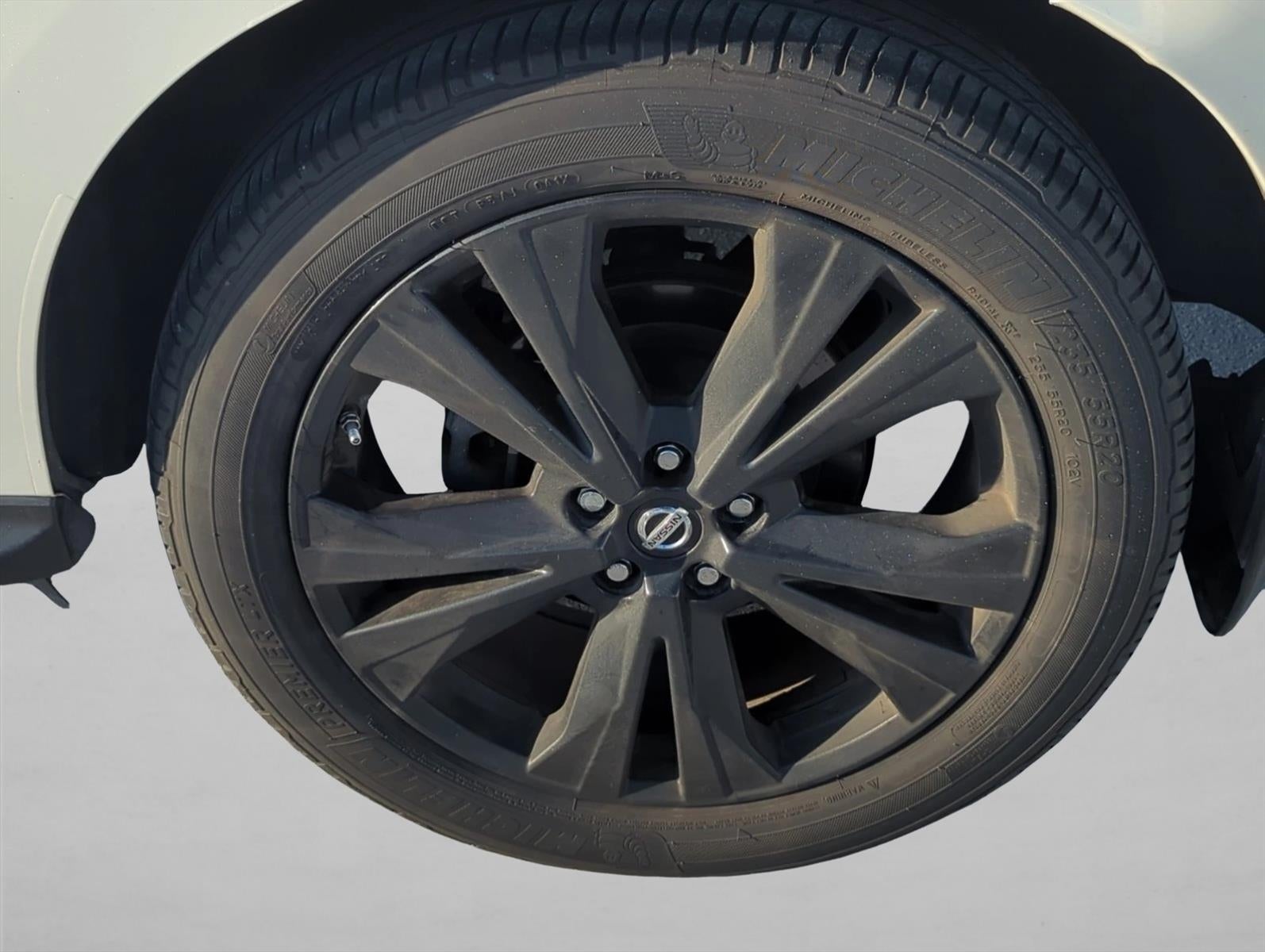 2018 Nissan Pathfinder 4x4 SL