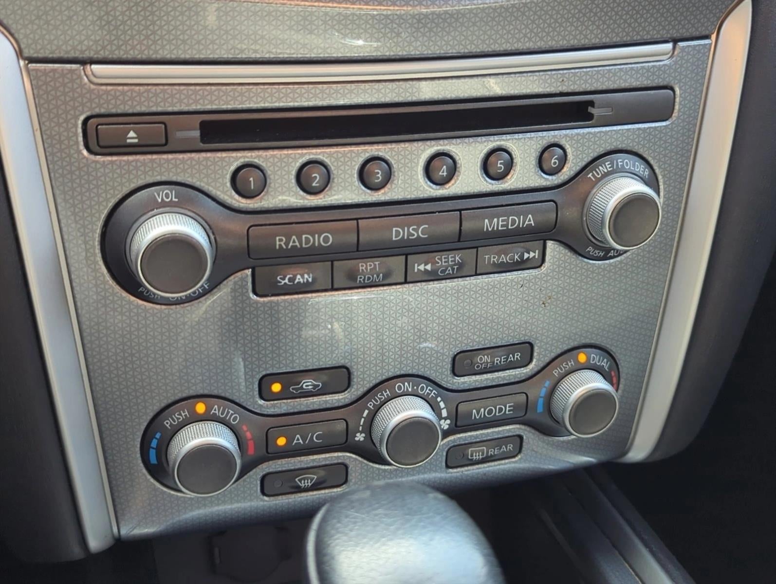 2018 Nissan Pathfinder FWD SL