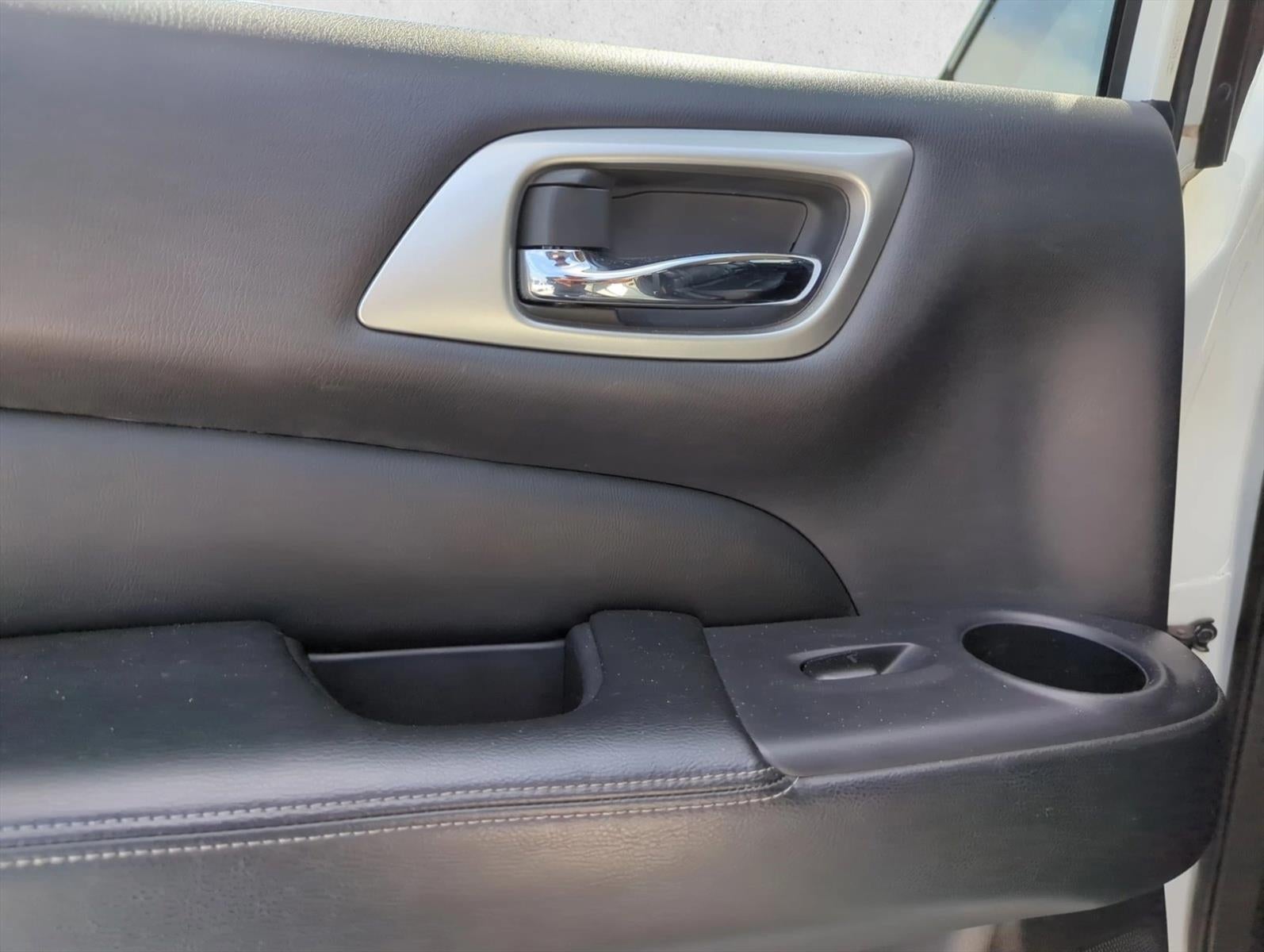 2018 Nissan Pathfinder FWD SL