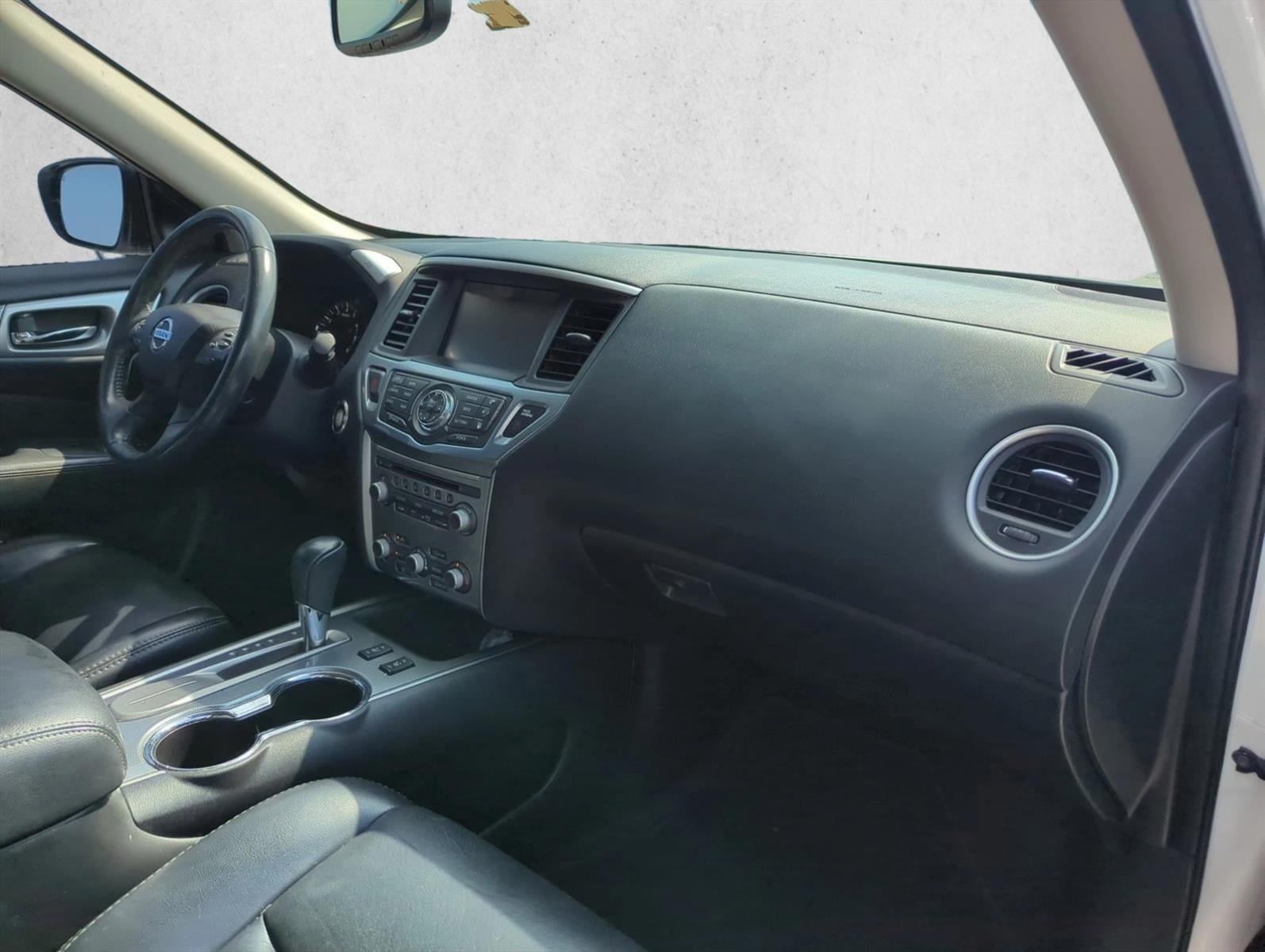 2018 Nissan Pathfinder FWD SL