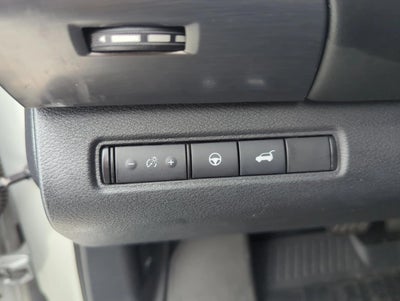 2022 Nissan Pathfinder SL 2WD