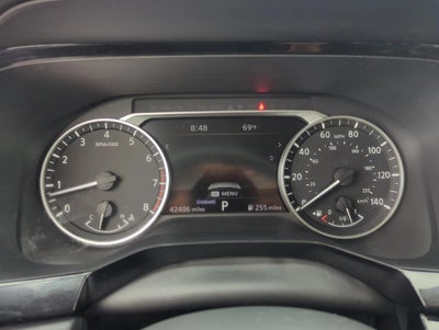 2022 Nissan Pathfinder SL 2WD