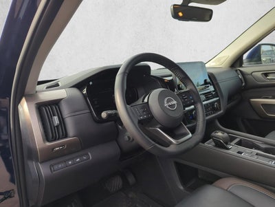 2025 Nissan Pathfinder Platinum 2WD