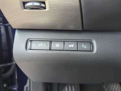 2025 Nissan Pathfinder Platinum 2WD