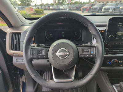 2025 Nissan Pathfinder Platinum 2WD