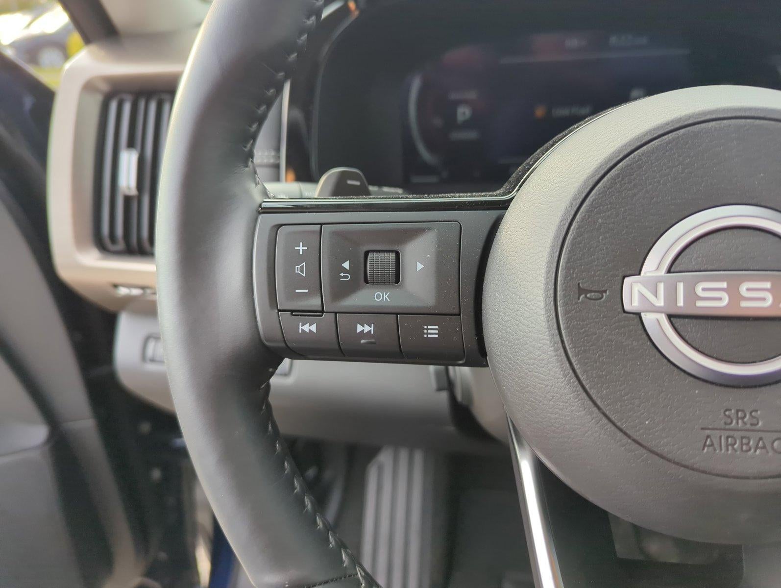 2025 Nissan Pathfinder Platinum 2WD