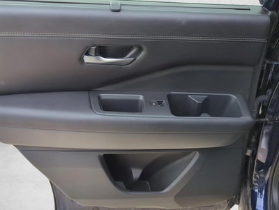 2025 Nissan Pathfinder Platinum 2WD