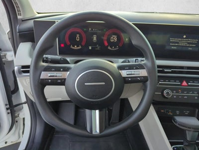 2025 Hyundai TUCSON SE FWD