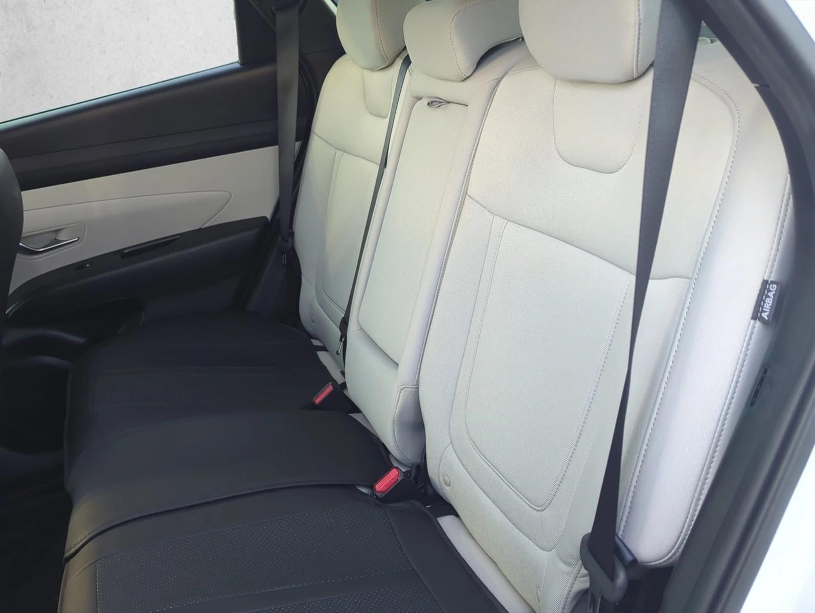 2025 Hyundai TUCSON SE FWD