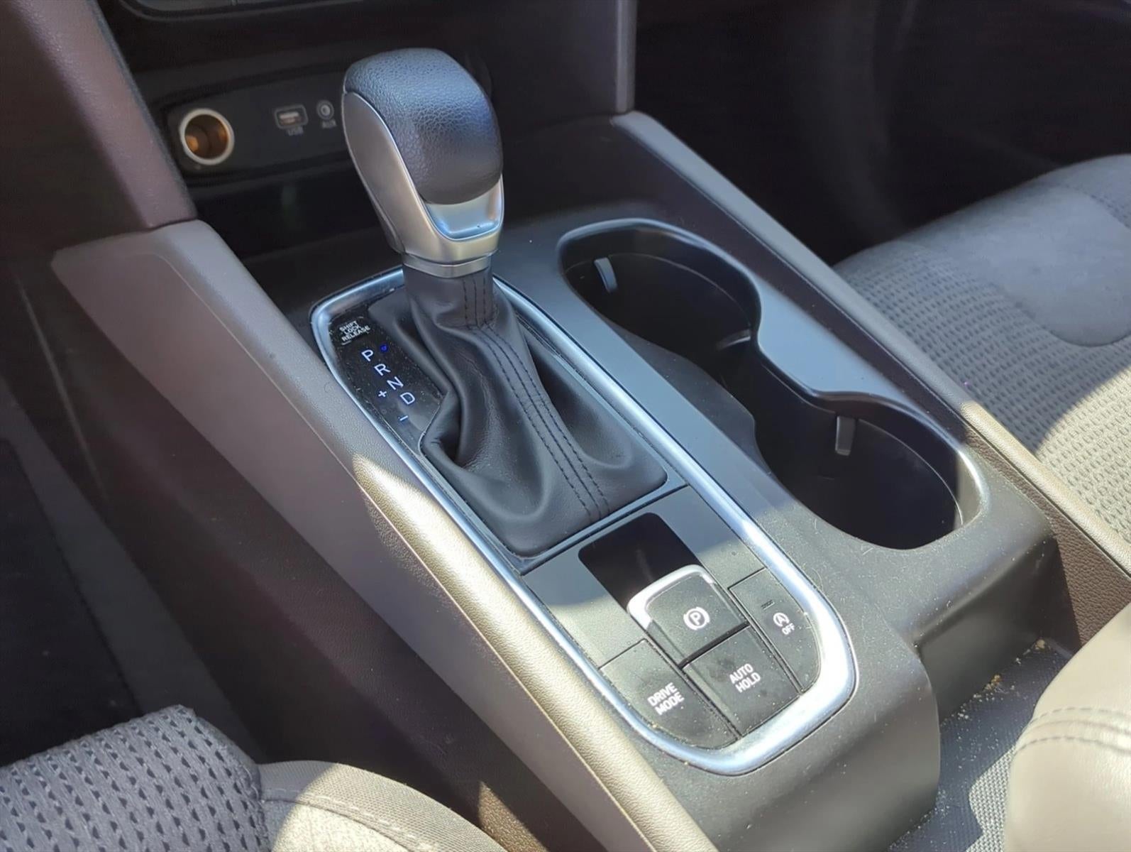 2020 Hyundai SANTA FE SEL 2.4L Auto FWD