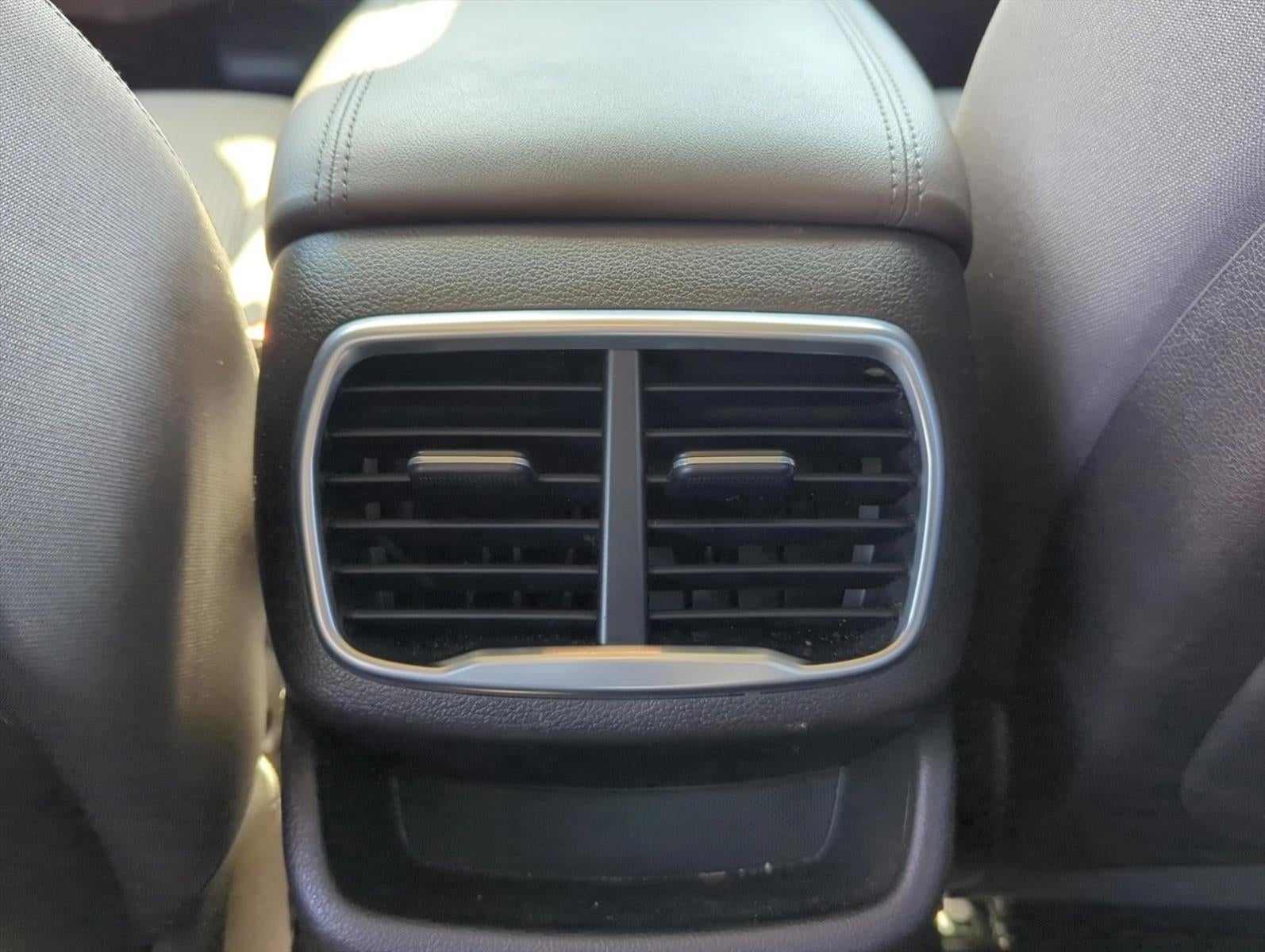 2020 Hyundai SANTA FE SEL 2.4L Auto FWD