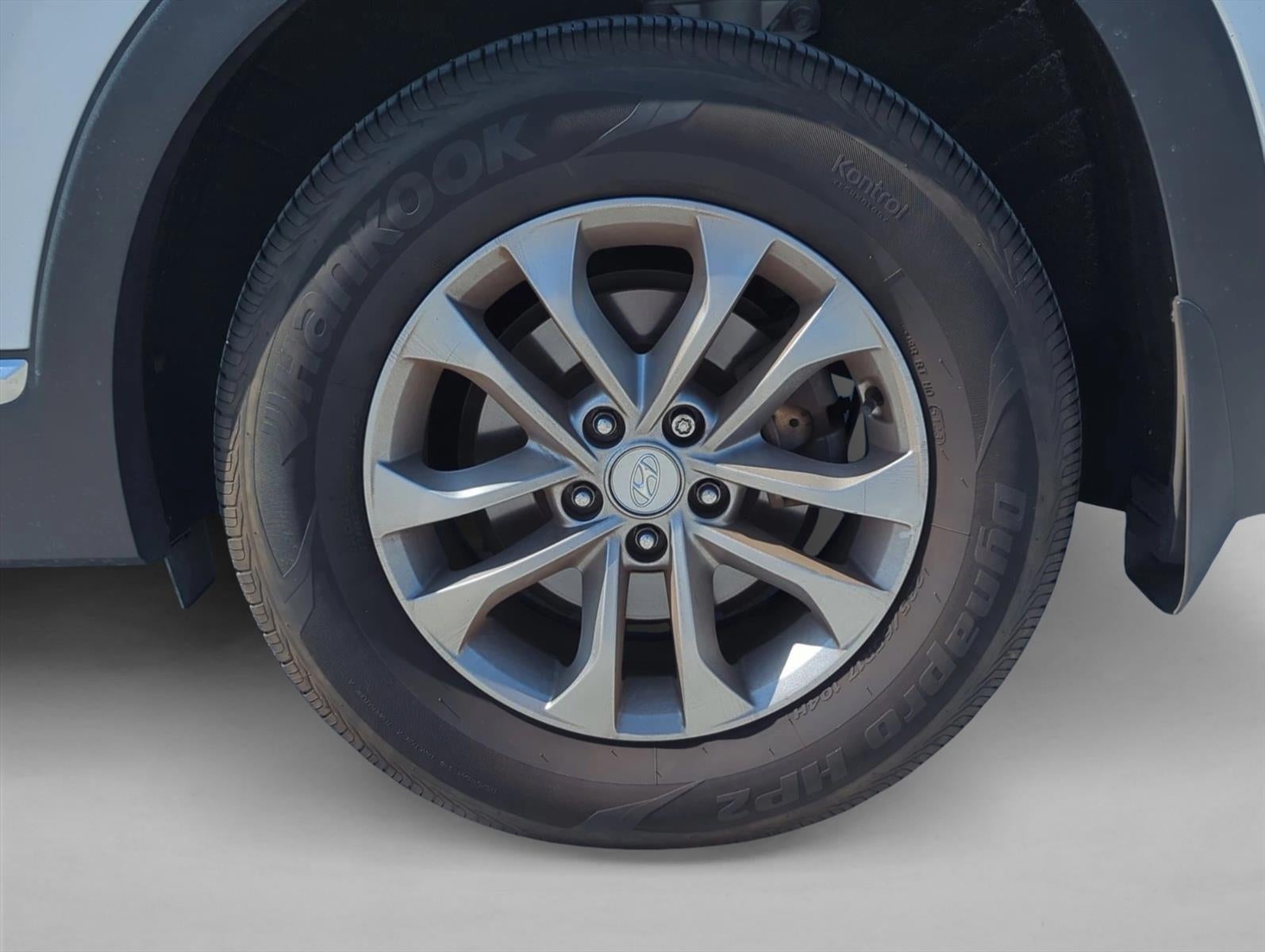 2020 Hyundai SANTA FE SEL 2.4L Auto FWD