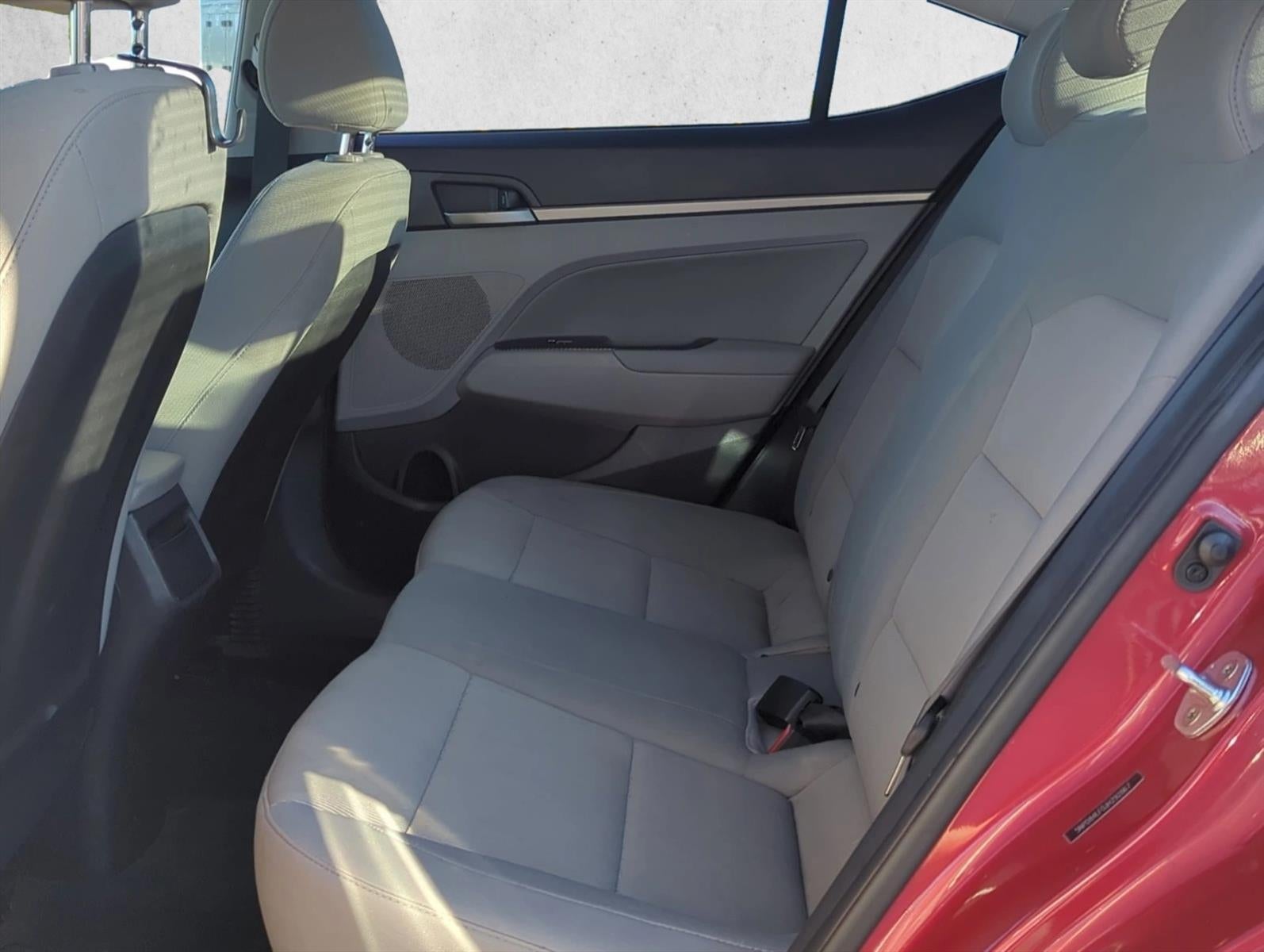 2018 Hyundai ELANTRA SEL 2.0L Auto
