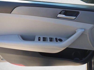 2018 Hyundai SONATA SE 2.4L