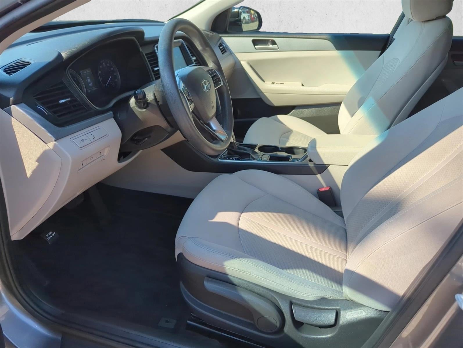 2018 Hyundai SONATA SE 2.4L