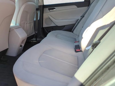 2018 Hyundai SONATA SE 2.4L