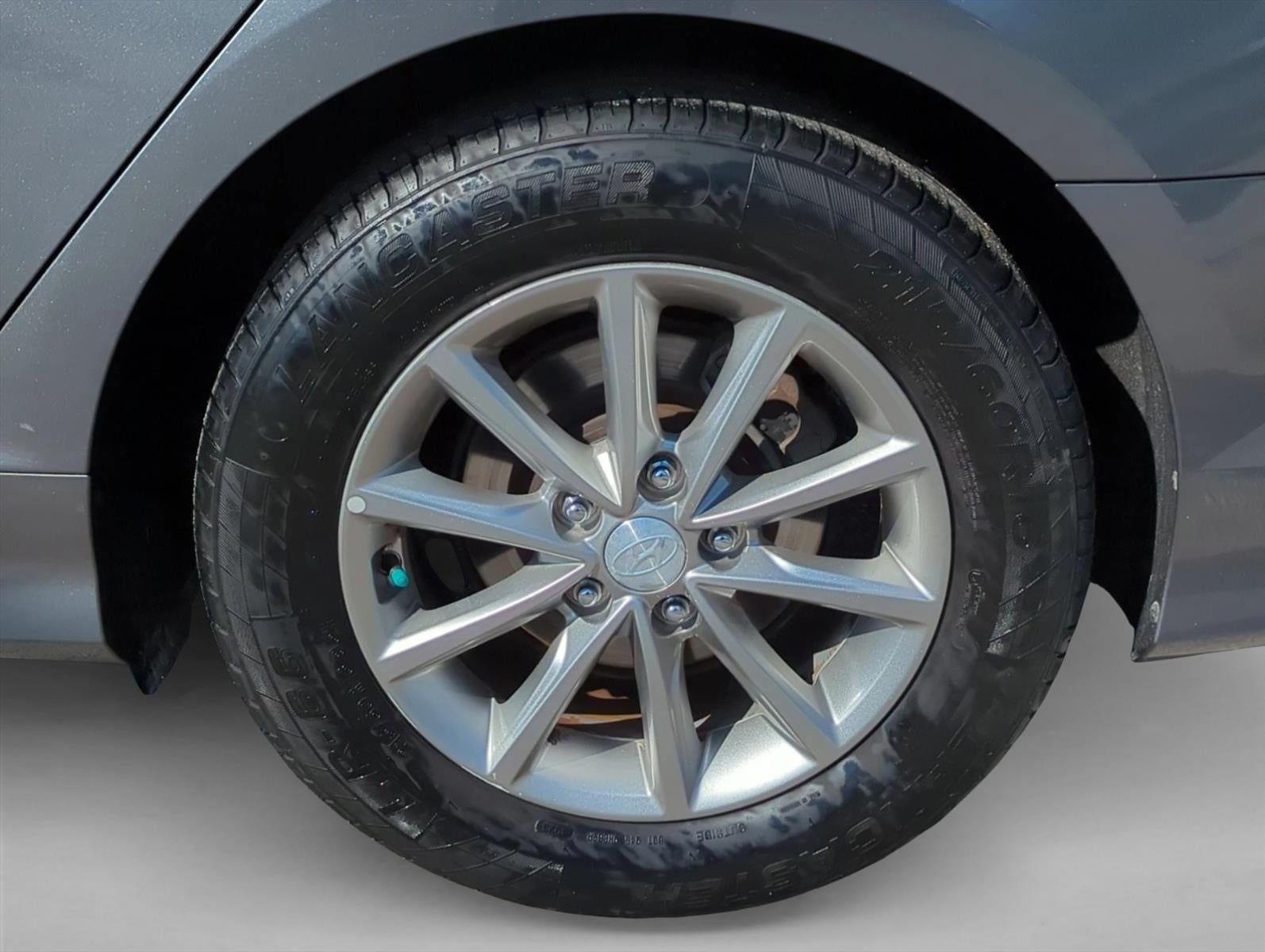 2018 Hyundai SONATA SE 2.4L