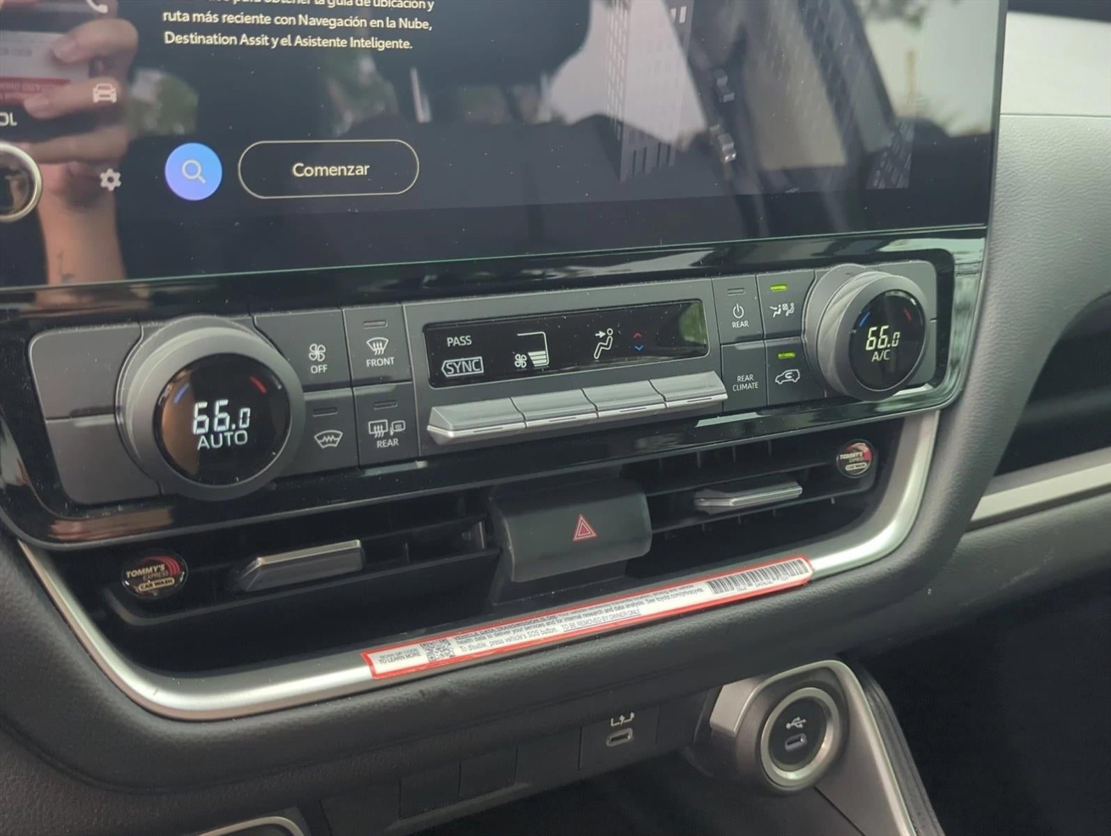 2025 Toyota Grand Highlander LE FWD (Natl)