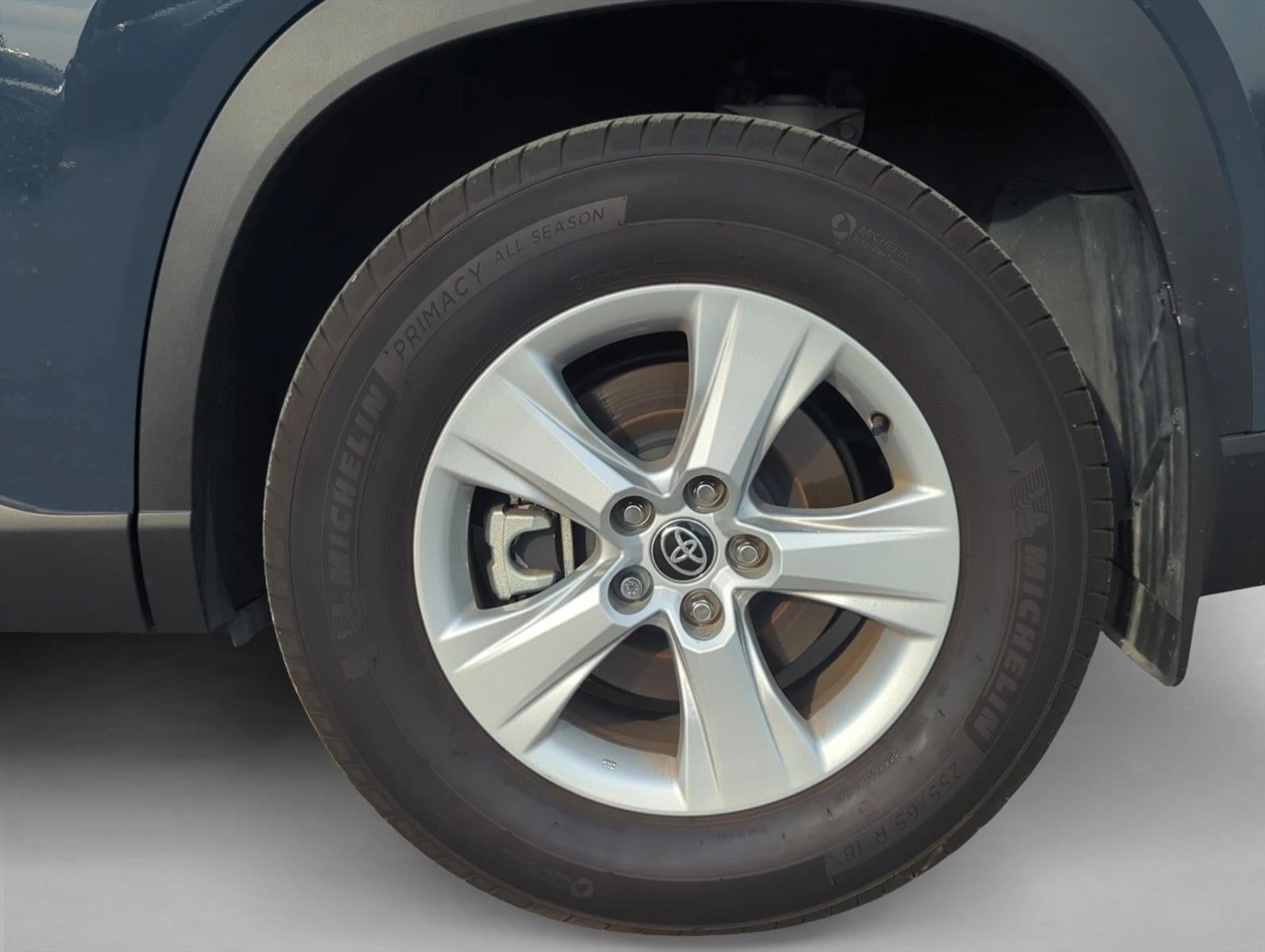 2025 Toyota Grand Highlander LE FWD (Natl)