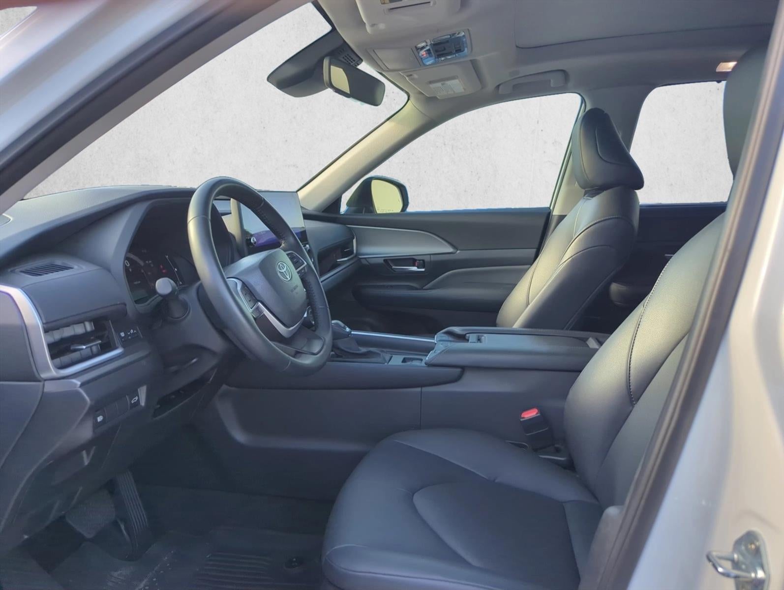 2025 Toyota Grand Highlander XLE FWD (Natl)