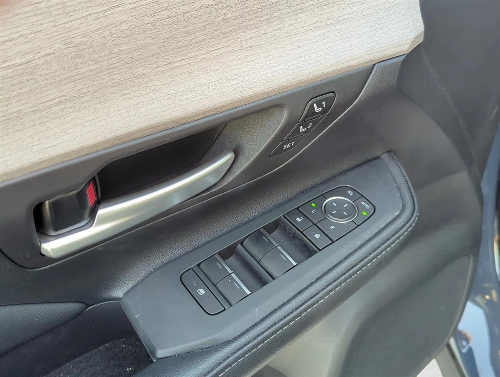 2025 Toyota Grand Highlander Platinum AWD (Natl)