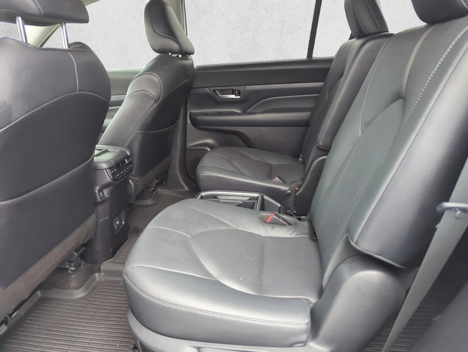 2024 Toyota Grand Highlander Platinum AWD (Natl)