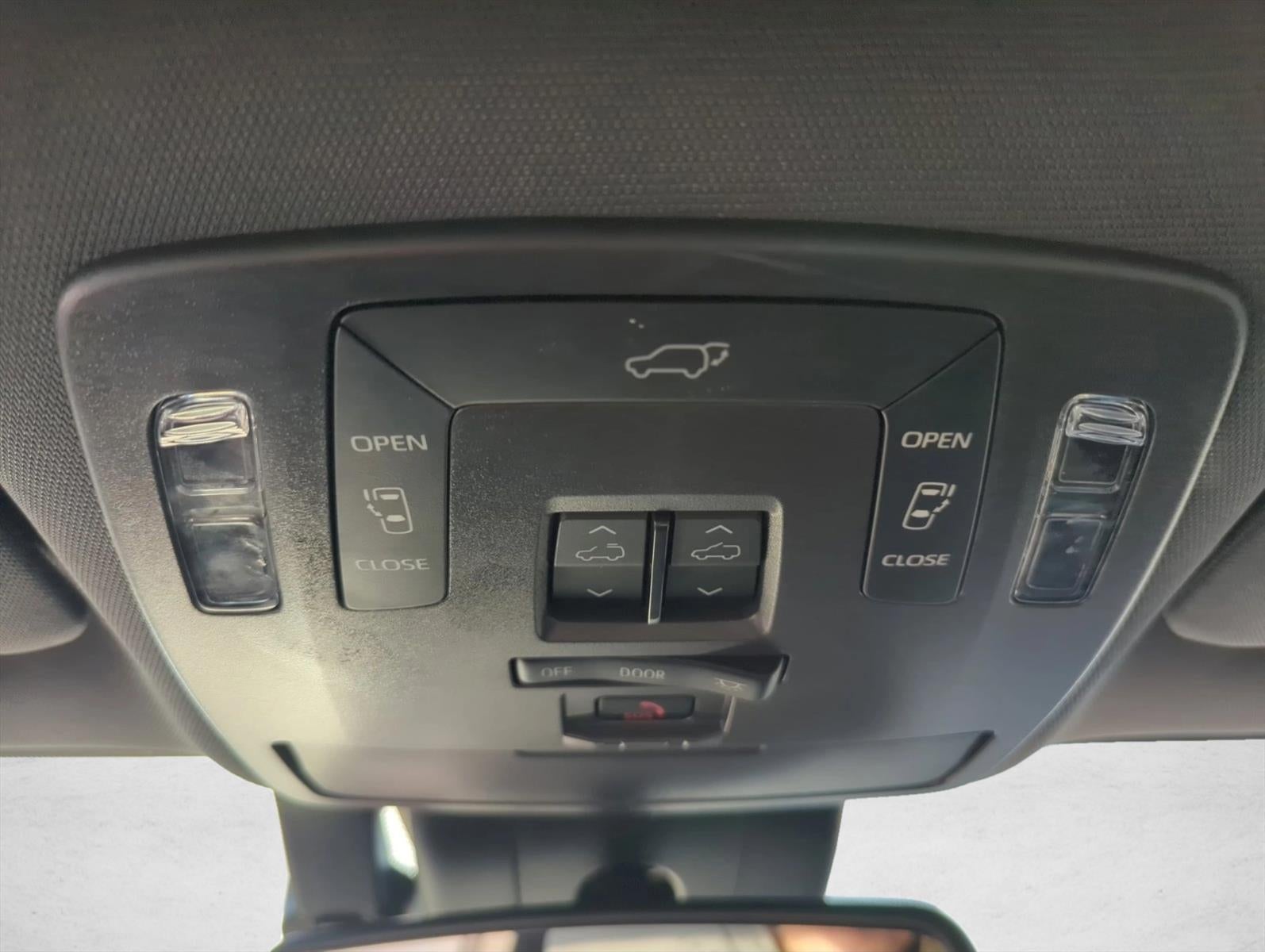 2024 Toyota Sienna XSE AWD 7-Passenger (Natl)