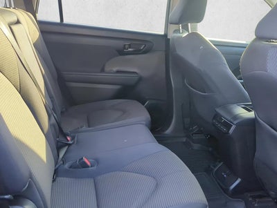 2022 Toyota Highlander L FWD (Natl)