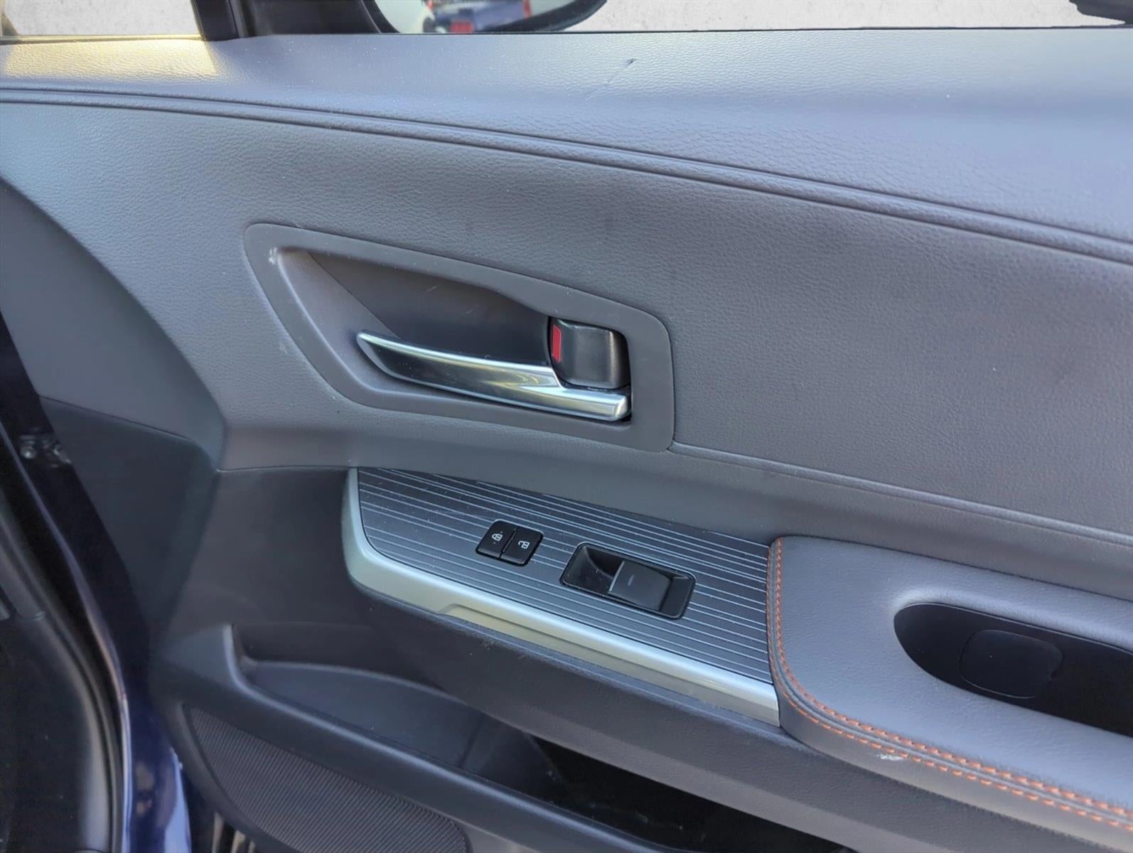 2023 Toyota Sienna XSE FWD 7-Passenger (Natl)