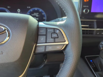 2025 Toyota Sienna Platinum FWD 7-Passenger (Natl)