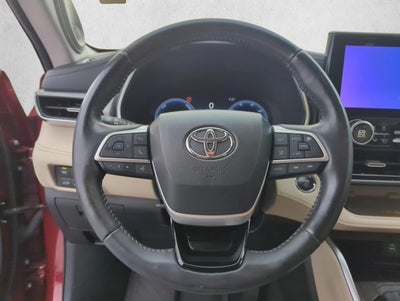 2023 Toyota Highlander Hybrid Platinum FWD (Natl)