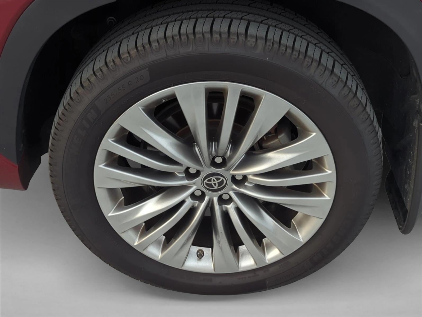 2023 Toyota Highlander Hybrid Platinum FWD (Natl)