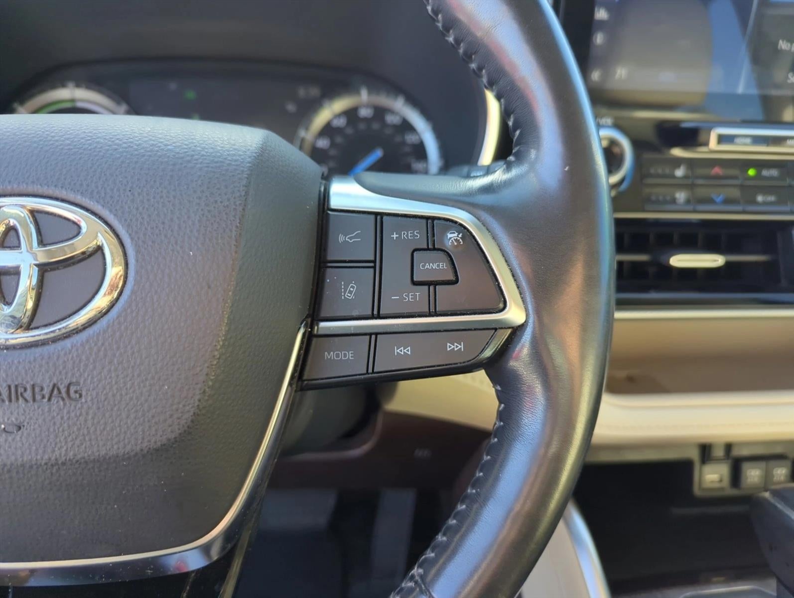 2021 Toyota Highlander Hybrid Platinum FWD (Natl)