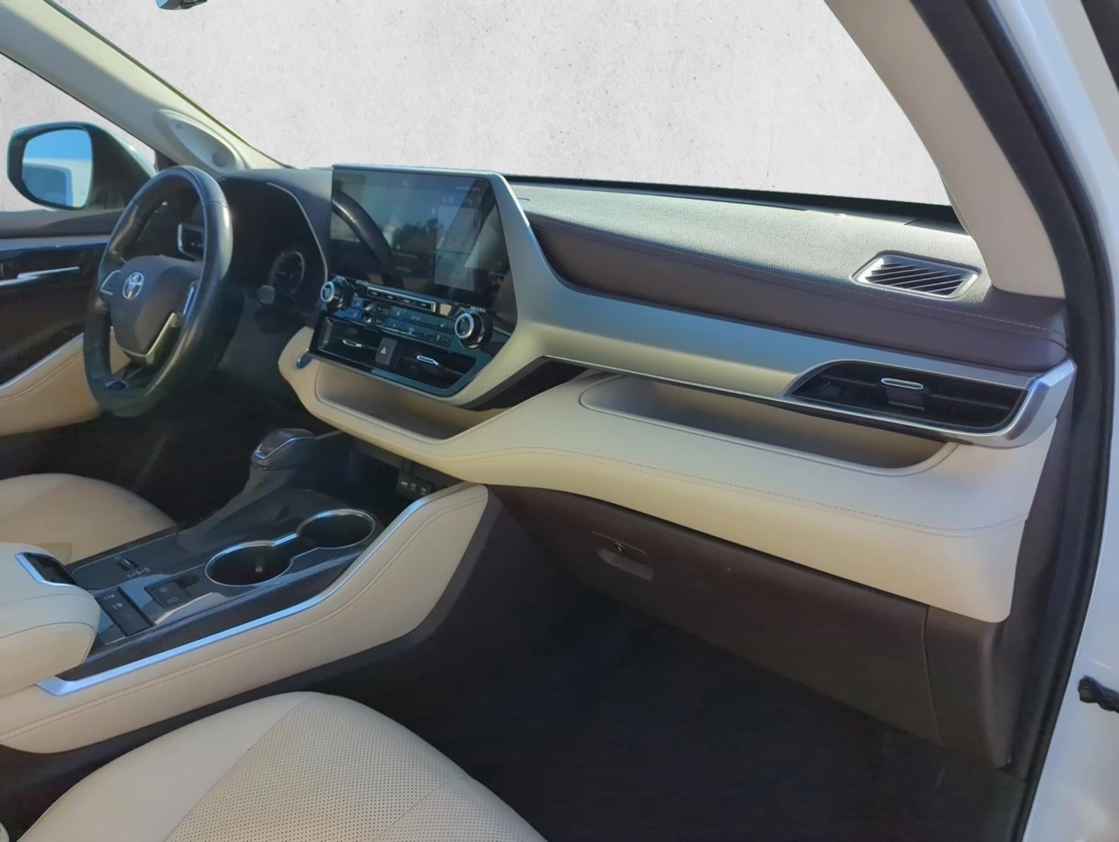 2021 Toyota Highlander Hybrid Platinum FWD (Natl)