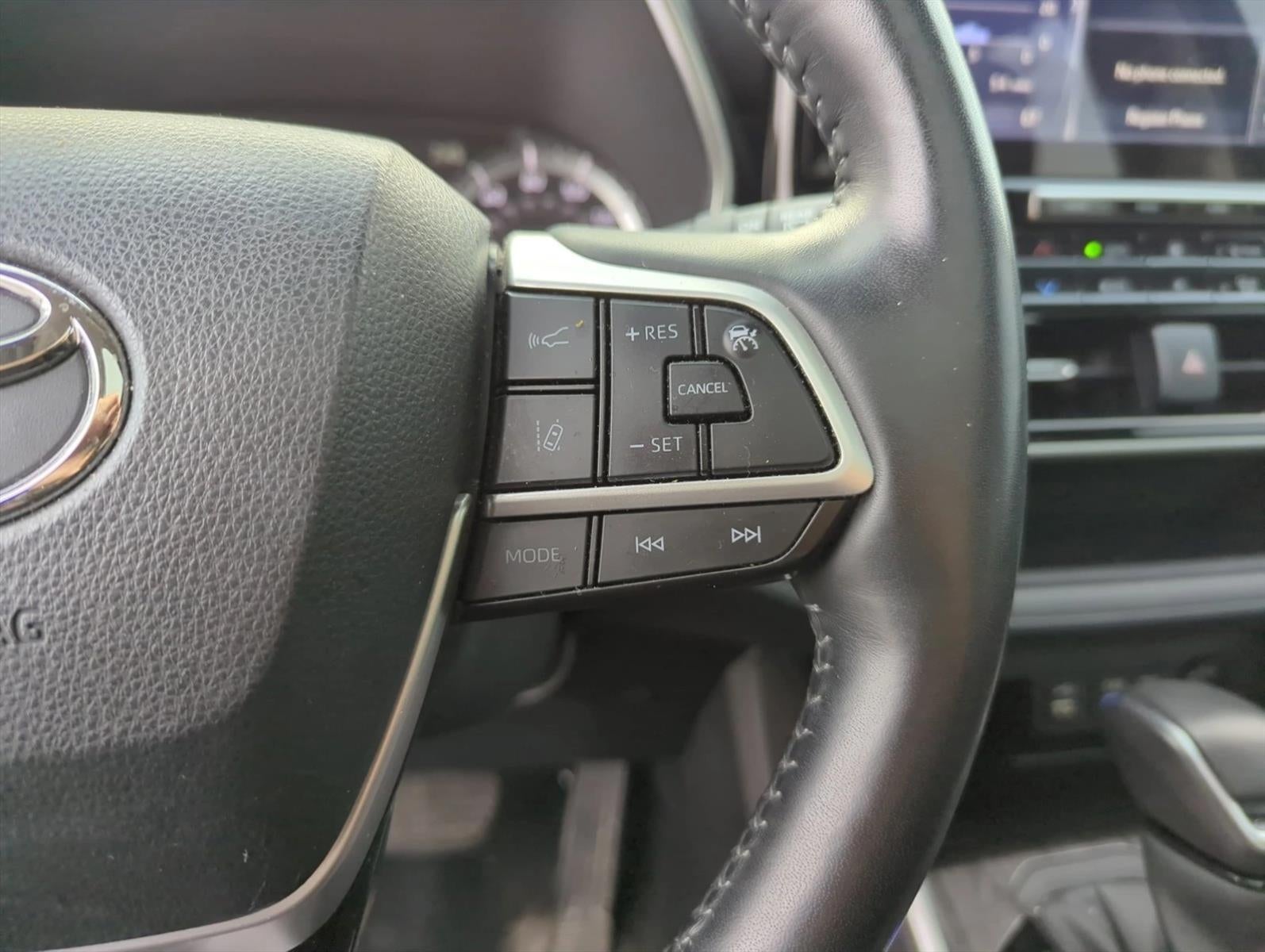 2022 Toyota Highlander Platinum AWD (Natl)