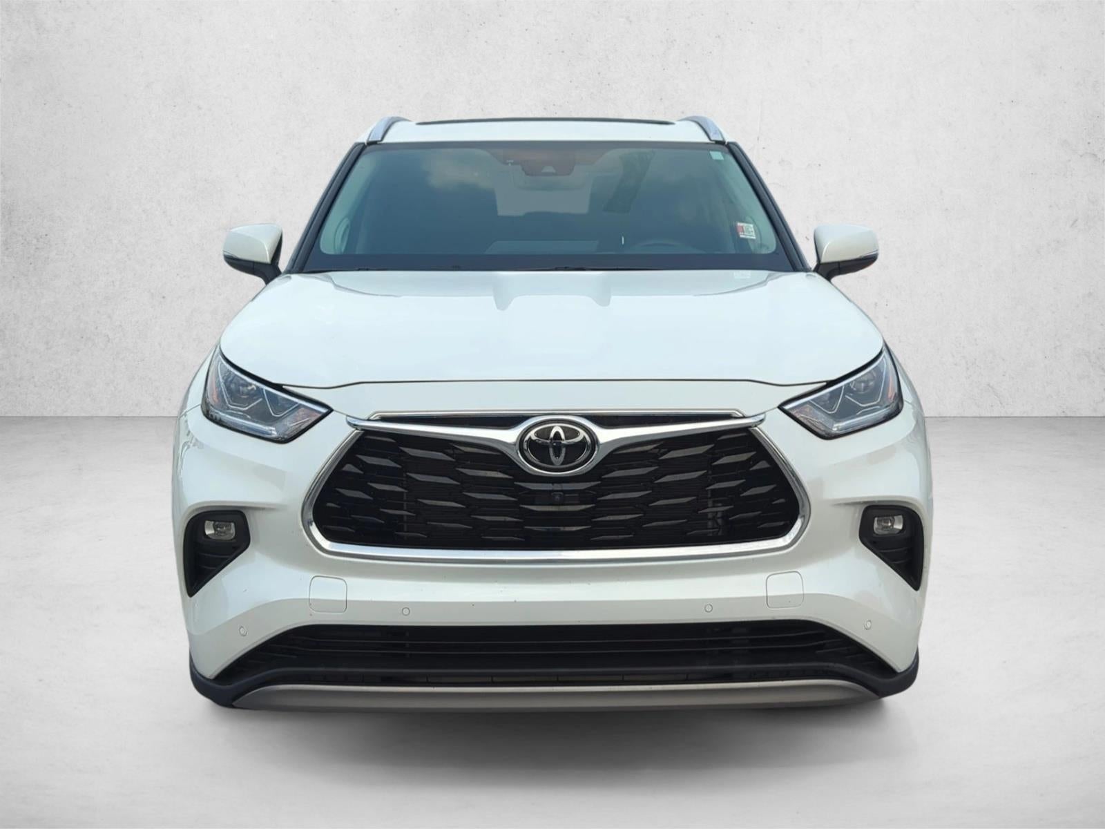 2022 Toyota Highlander Platinum AWD (Natl)