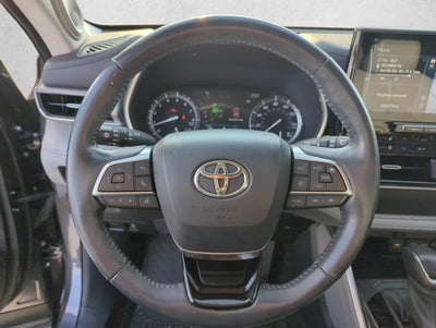 2021 Toyota Highlander Platinum AWD (Natl)