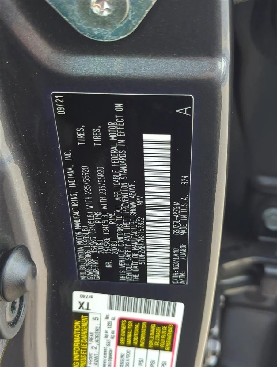 2021 Toyota Highlander Platinum AWD (Natl)