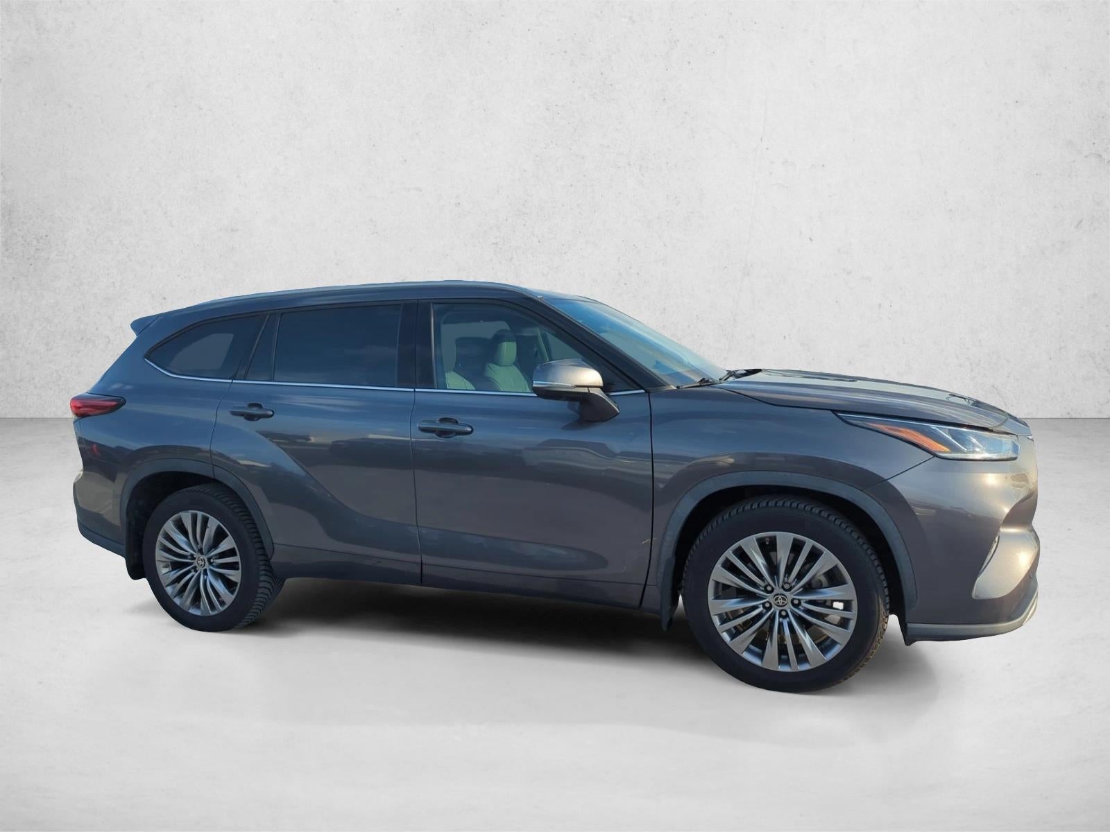 2021 Toyota Highlander Platinum AWD (Natl)