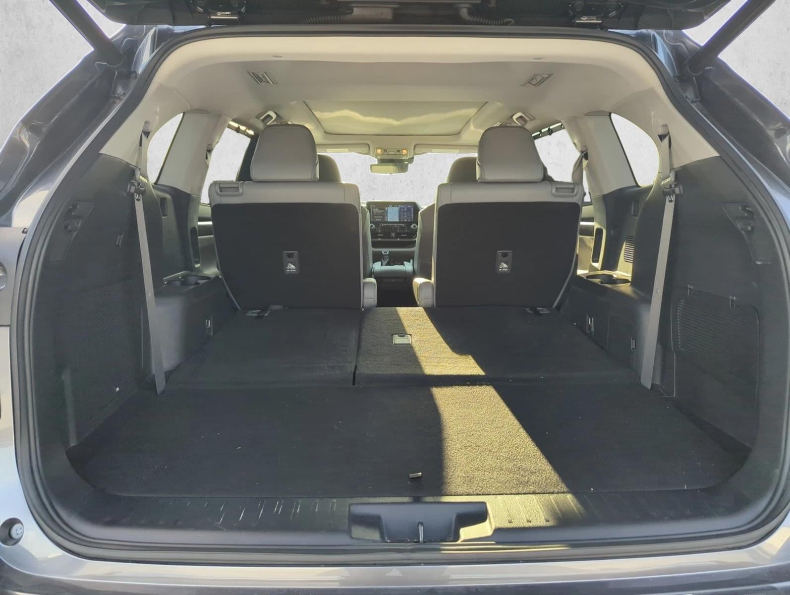 2021 Toyota Highlander Platinum AWD (Natl)