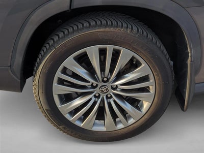 2021 Toyota Highlander Platinum AWD (Natl)