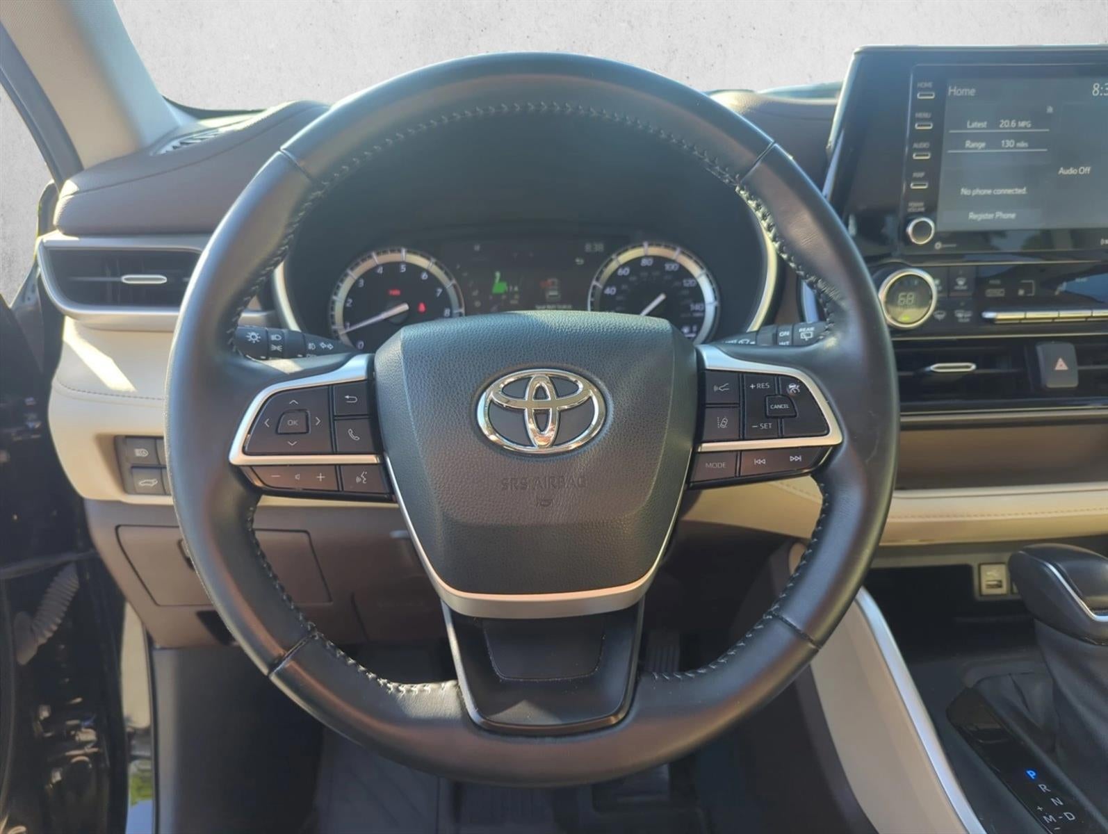 2022 Toyota Highlander XLE FWD (Natl)